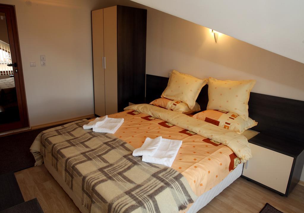 Guest House Koncheto Banszko Kültér fotó